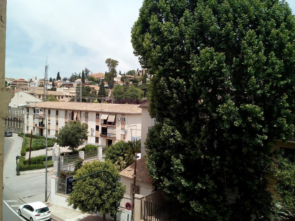 Apartamento Con Parking Gratuito Granada Exterior photo